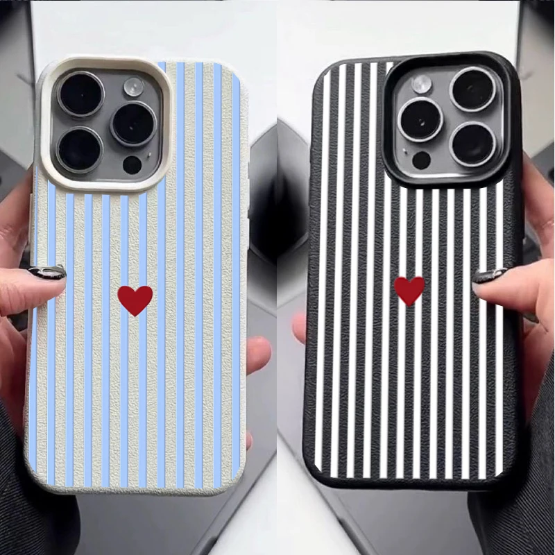 Cover a cuore a righe colorate - Realme Note 50 recensione e prezzo