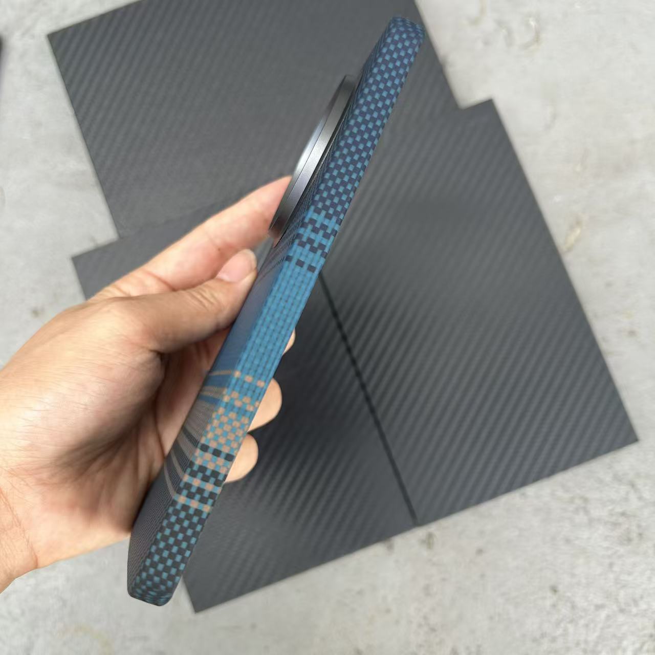 Fibra di carbonio ultrasottile - Huawei Pura 70 recensione e prezzo
